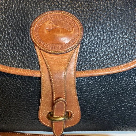 Vintage Dooney & Bourke All Weather Leather Essex Handbag USA pebbled black - Picture 4 of 14